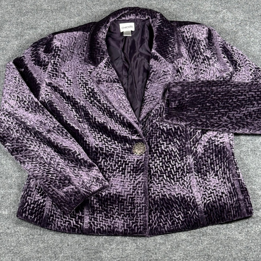 Chicos Size 1 Medium Velvet Blazer Jacket Purple Glam Textured Geometric Party